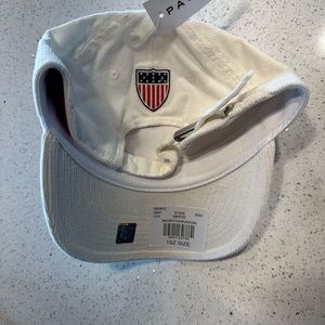 USA trucker hat - new with tags
